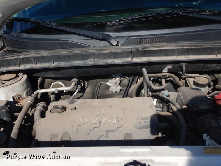 image for item ET9154 2005 Scion XB  SUV