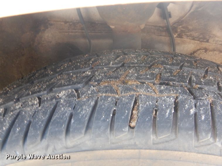 image for item ET9154 2005 Scion XB  SUV