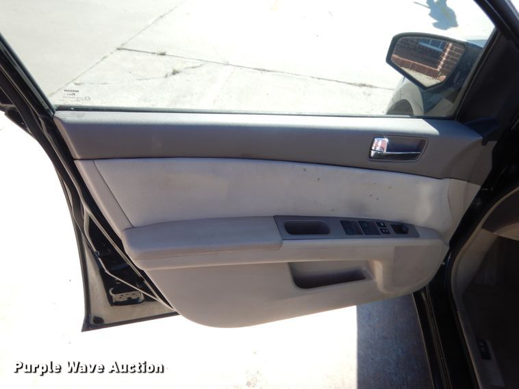 image for item ET9155 2010 Nissan Sentra