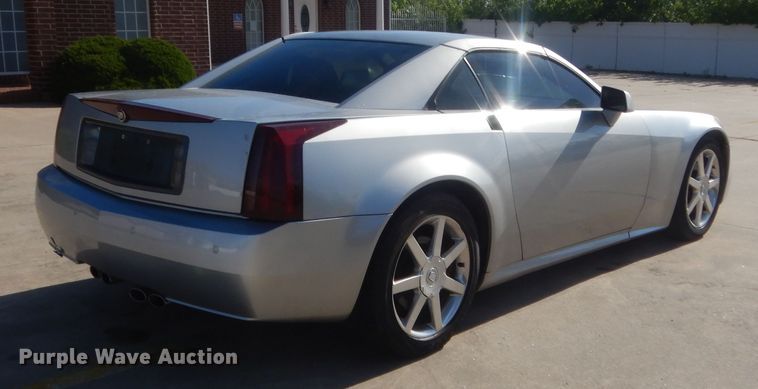 image for item ET9156 2005 Cadillac XLR  convertible