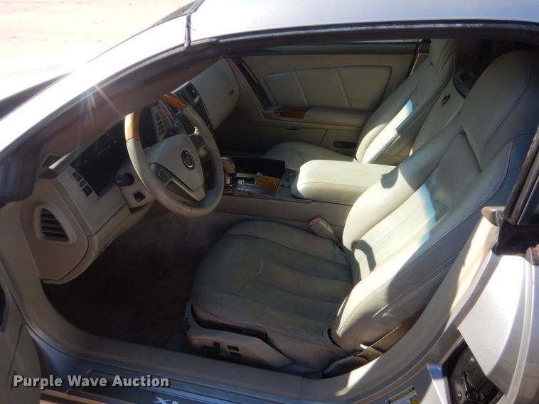 image for item ET9156 2005 Cadillac XLR  convertible