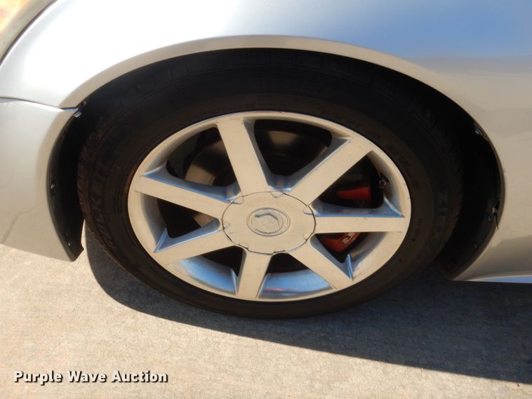 image for item ET9156 2005 Cadillac XLR  convertible