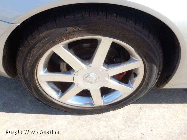 image for item ET9156 2005 Cadillac XLR  convertible