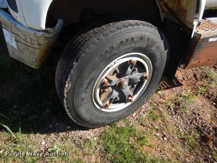 image for item ET9170 1990 Chevrolet Kodiak  flatbed truck