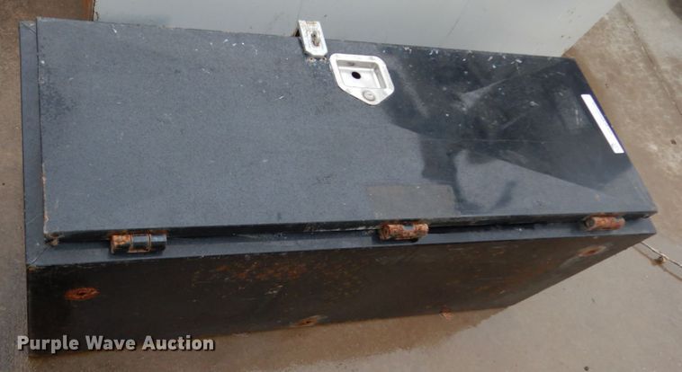 image for item EX9533 (3) toolboxes