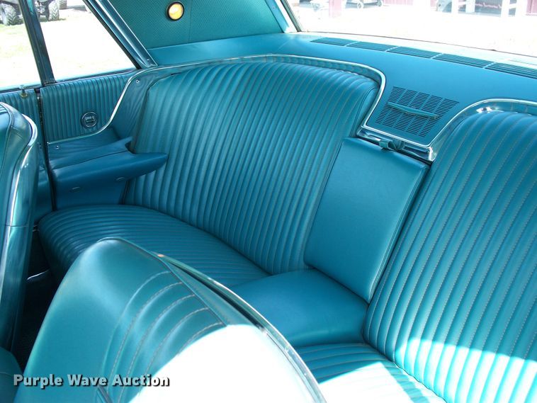 image for item FW9040 1965 Ford Thunderbird