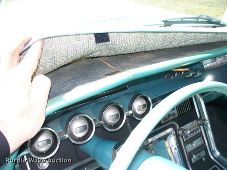 image for item FW9040 1965 Ford Thunderbird