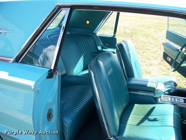 image for item FW9040 1965 Ford Thunderbird