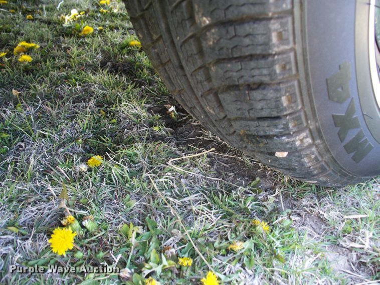 image for item FW9040 1965 Ford Thunderbird