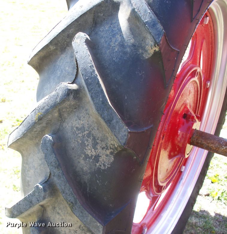 image for item FW9041 1948 Farmall C  tractor