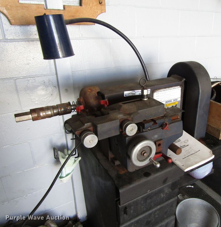 image for item GC9968 Ammco 3850  brake lathe