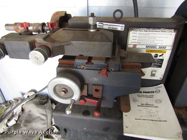 image for item GC9968 Ammco 3850  brake lathe