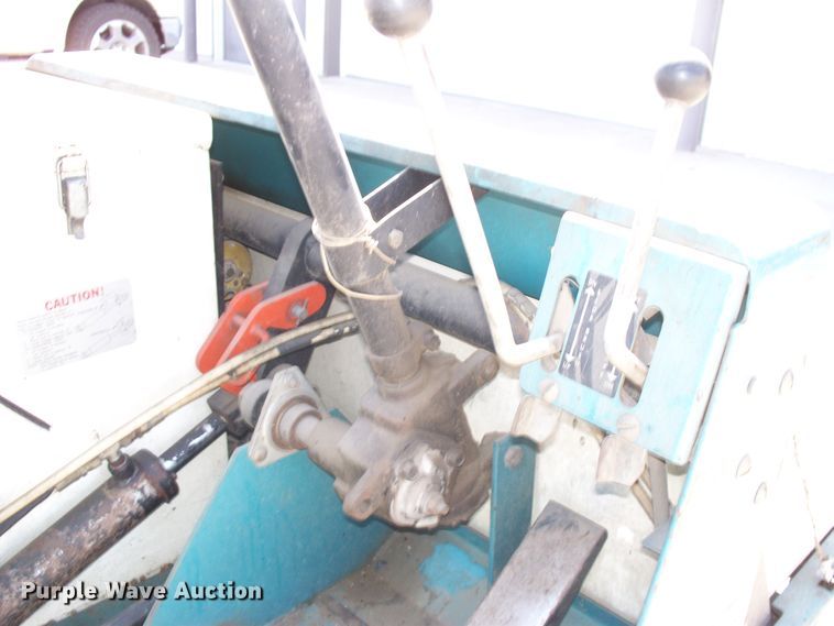 image for item GQ9534 Tennant 220  sweeper