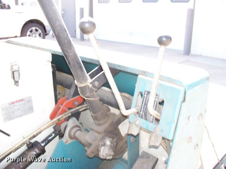 image for item GQ9534 Tennant 220  sweeper