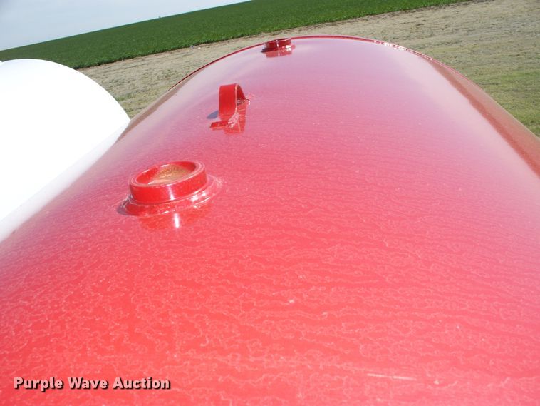 image for item GQ9552 Fuel tank