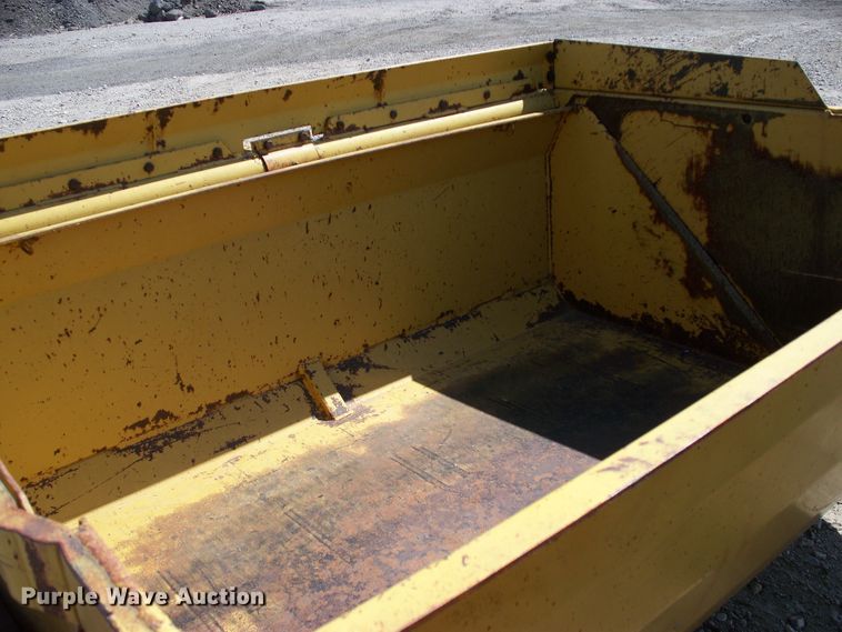 image for item GQ9555 Soil Mover 425-RF  scraper