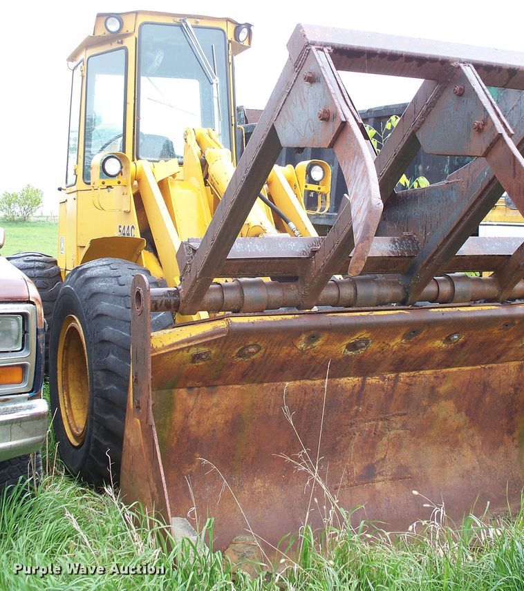 image for item GQ9596 1985 John Deere 544C  wheel loader