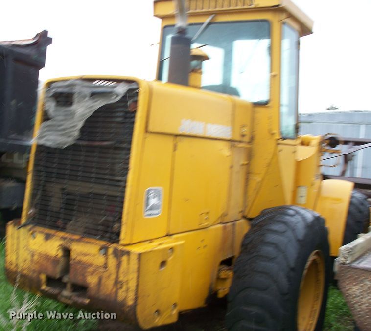 image for item GQ9596 1985 John Deere 544C  wheel loader