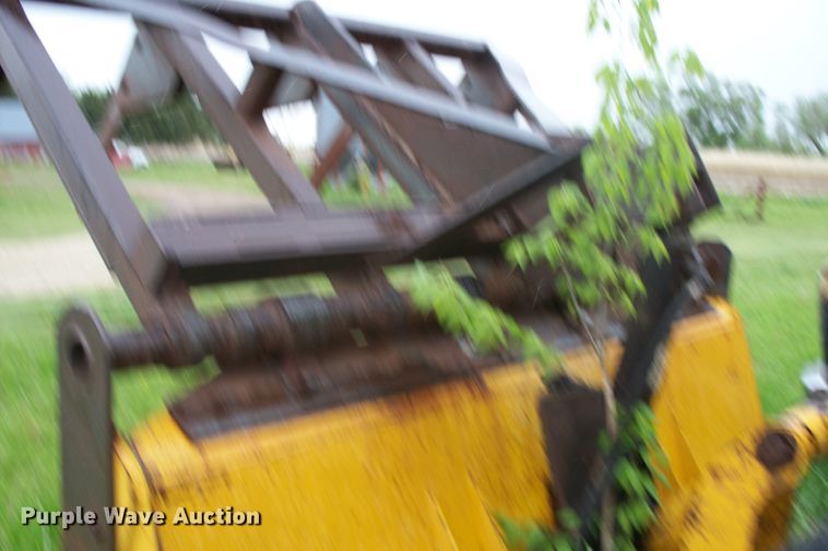 image for item GQ9596 1985 John Deere 544C  wheel loader