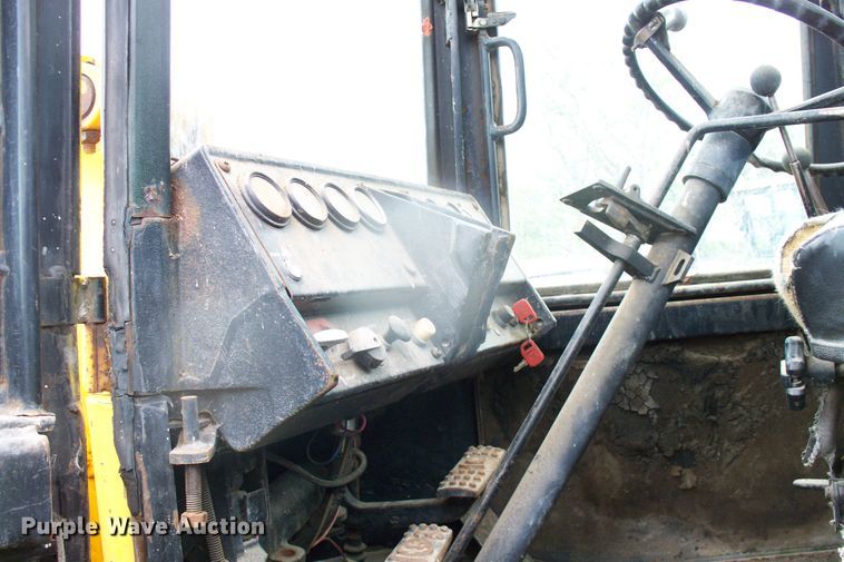 image for item GQ9596 1985 John Deere 544C  wheel loader