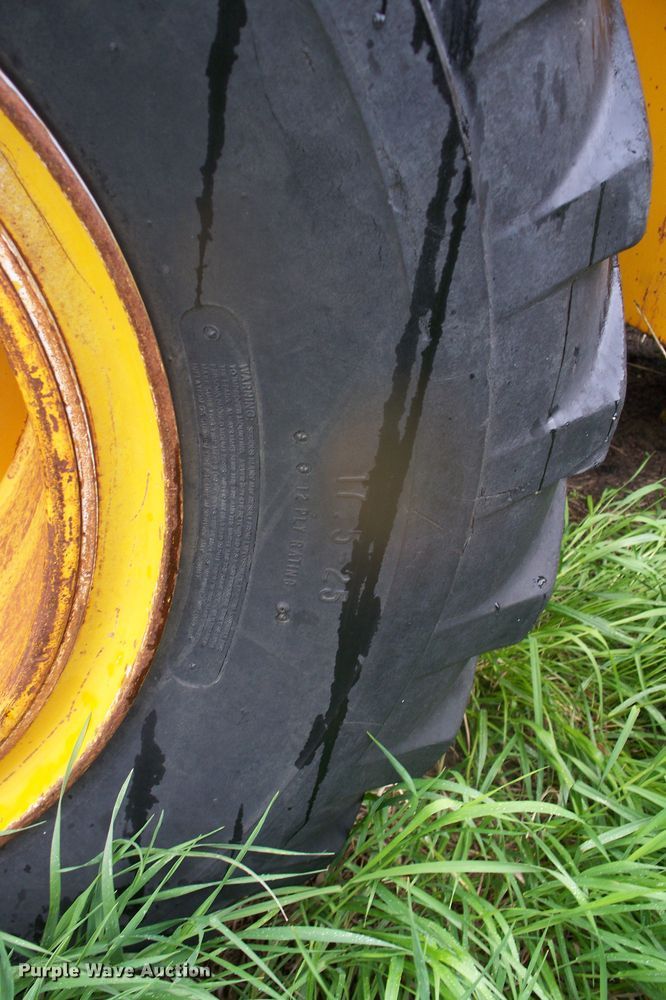 image for item GQ9596 1985 John Deere 544C  wheel loader