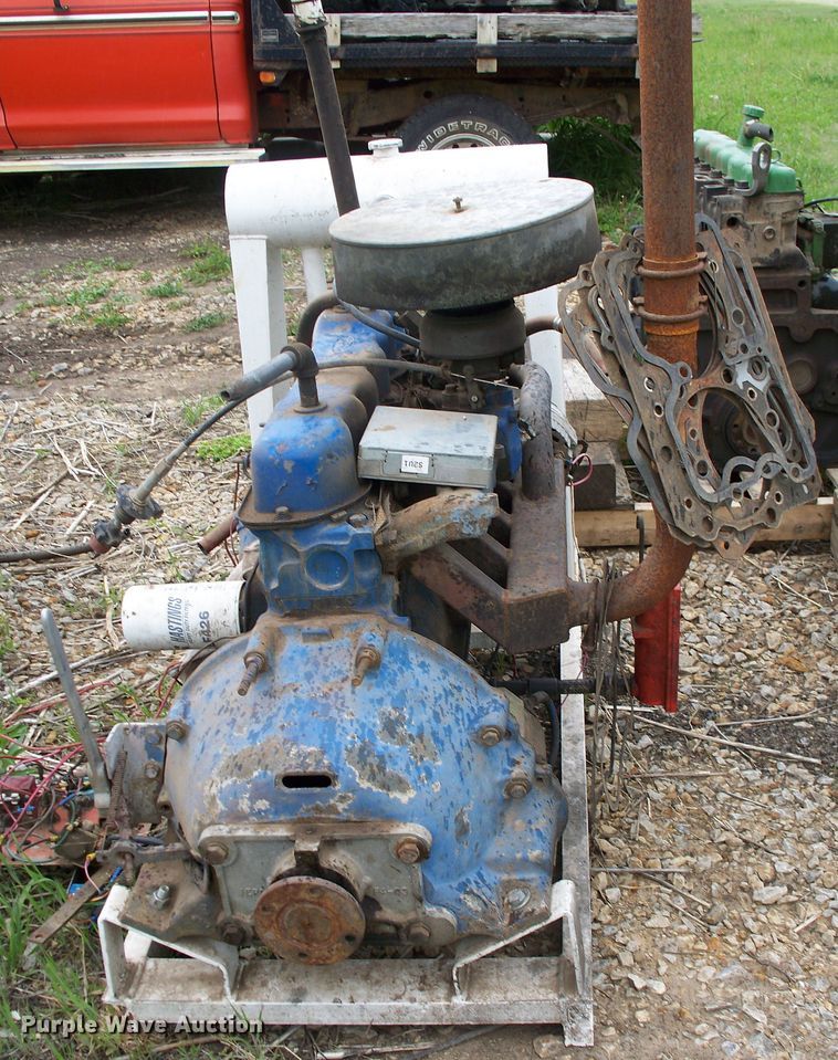 image for item GQ9602 Ford 300 six cylinder gas engine core