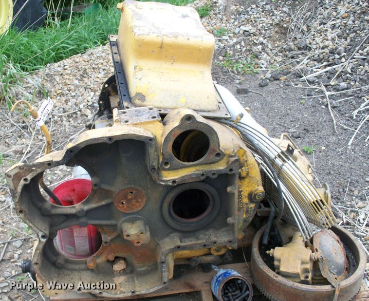 image for item GQ9604 Detroit Diesel 353 six cylinder diesel engine core