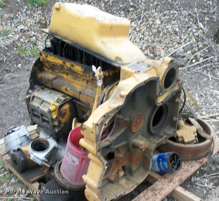 image for item GQ9604 Detroit Diesel 353 six cylinder diesel engine core