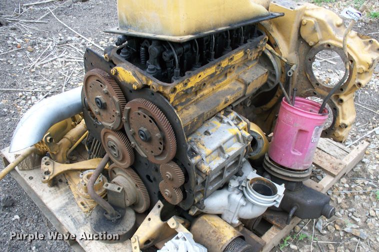 image for item GQ9604 Detroit Diesel 353 six cylinder diesel engine core