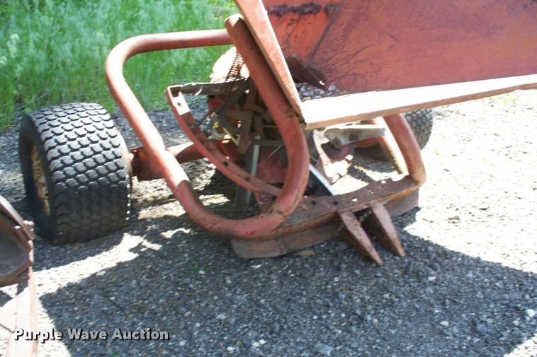 image for item GQ9607 Spreader