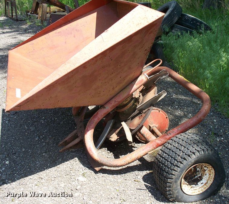 image for item GQ9607 Spreader