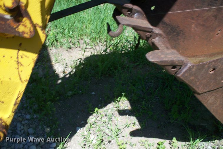 image for item GQ9609 1980 Ford 555  backhoe