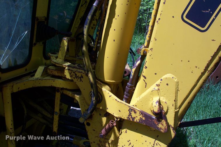 image for item GQ9609 1980 Ford 555  backhoe