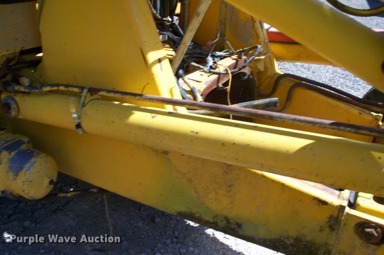 image for item GQ9609 1980 Ford 555  backhoe