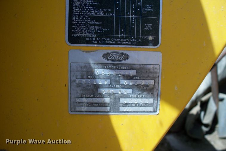 image for item GQ9609 1980 Ford 555  backhoe
