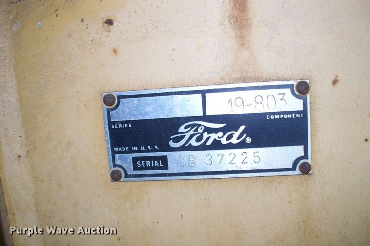 image for item GQ9609 1980 Ford 555  backhoe