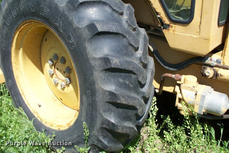 image for item GQ9610 Ford 555  backhoe