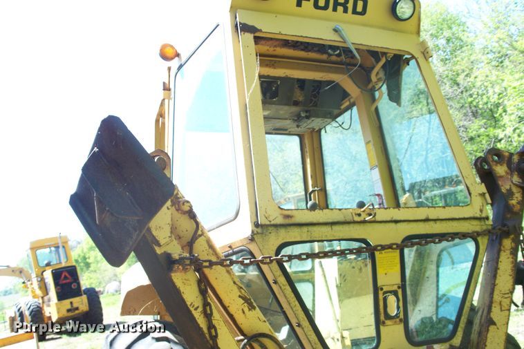 image for item GQ9610 Ford 555  backhoe