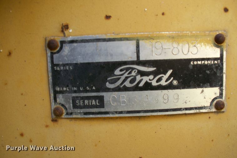 image for item GQ9610 Ford 555  backhoe