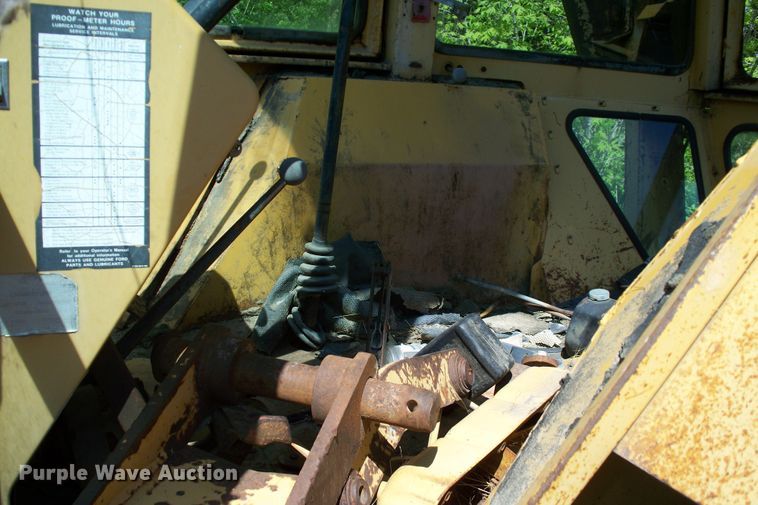 image for item GQ9610 Ford 555  backhoe