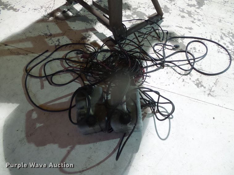 image for item GR9435 (2) 2003 Mercury EFI outboard boat engines