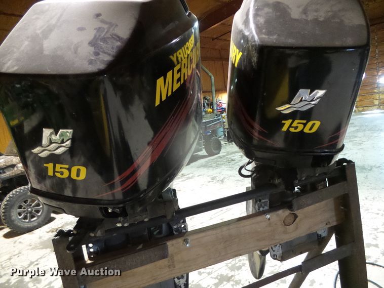 image for item GR9435 (2) 2003 Mercury EFI outboard boat engines