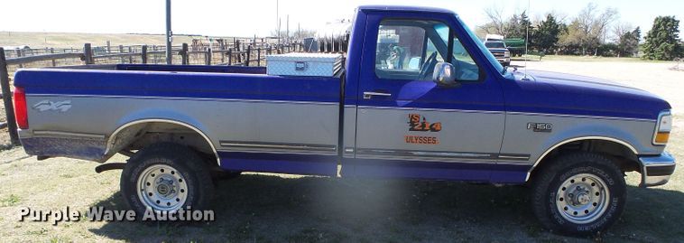 image for item GR9436 1995 Ford F150  pickup truck