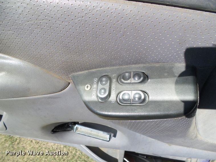 image for item GR9436 1995 Ford F150  pickup truck