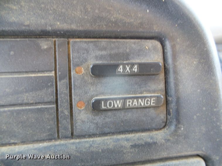 image for item GR9436 1995 Ford F150  pickup truck