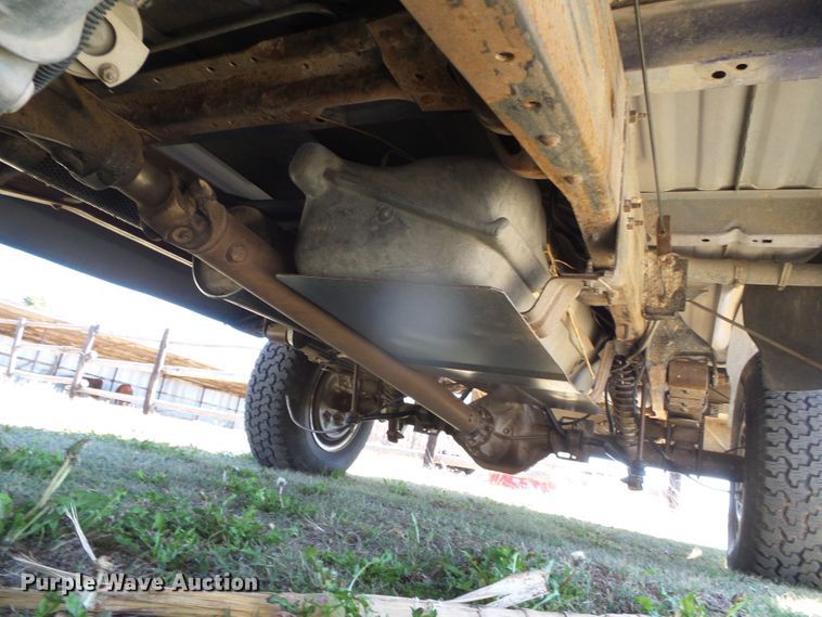 image for item GR9436 1995 Ford F150  pickup truck