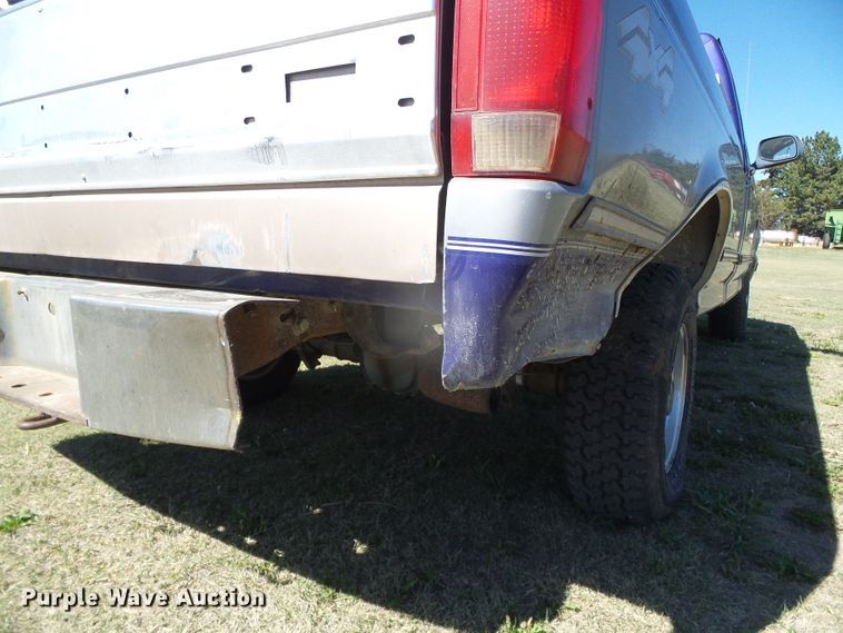 image for item GR9436 1995 Ford F150  pickup truck