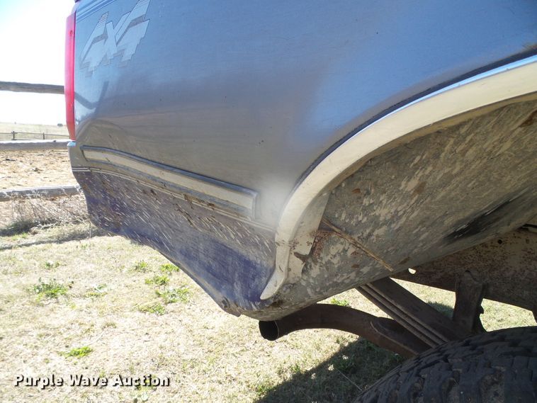 image for item GR9436 1995 Ford F150  pickup truck