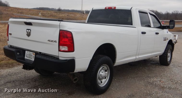 image for item GT9517 2013 Dodge Ram 2500HD  Crew Cab pickup truck