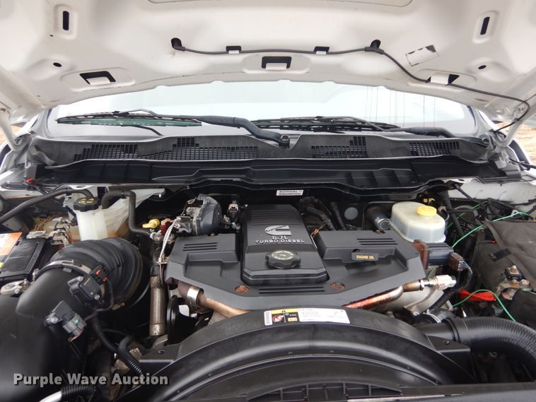 image for item GT9517 2013 Dodge Ram 2500HD  Crew Cab pickup truck